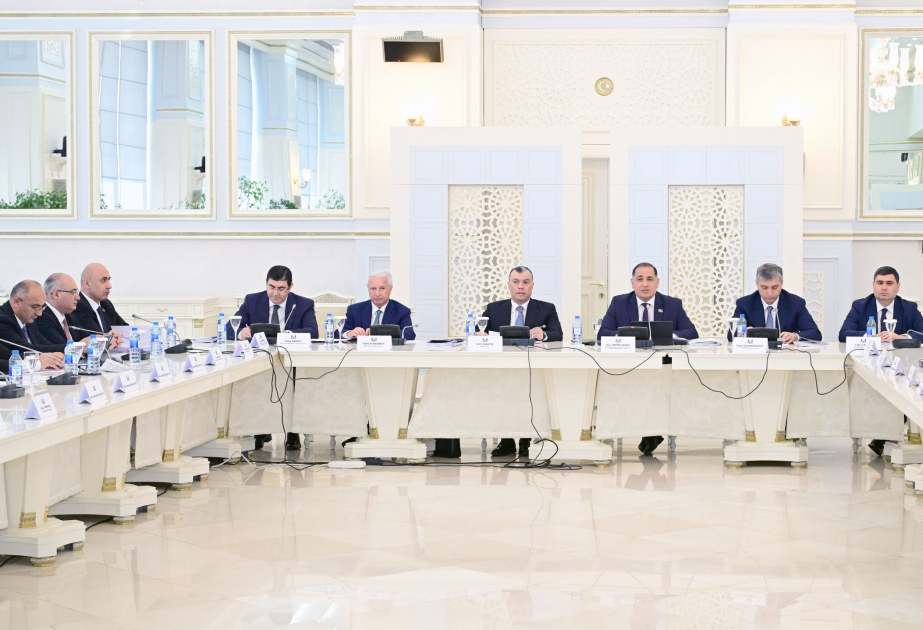 Dövlət büdcəsinin icrası ilə bağlı qanun layihəsi Milli Məclisin plenar iclasına tövsiyə olunub