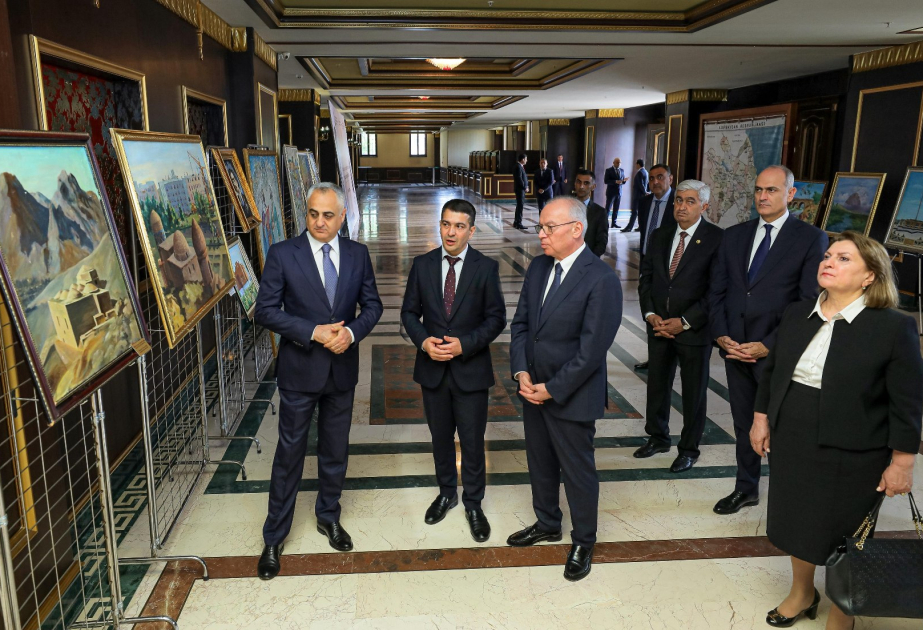 Naxçıvanda “Konstitusiya: hüquqi və demokratik islahatların mənbəyi, suverenliyin hüquqi əsası” mövzusunda konfrans keçirilib