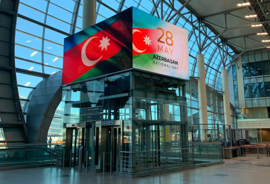 Moskvanın Domodedovo aeroportunda Azərbaycanın Müstəqillik Günü münasibətilə LED panellər quraşdırılıb
