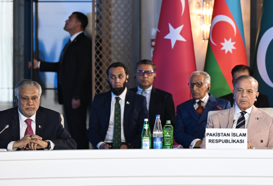Shehbaz Sharif: Seeing the flags of Azerbaijan, Turkiye, and Pakistan flying in Lachin fills our hearts with pride