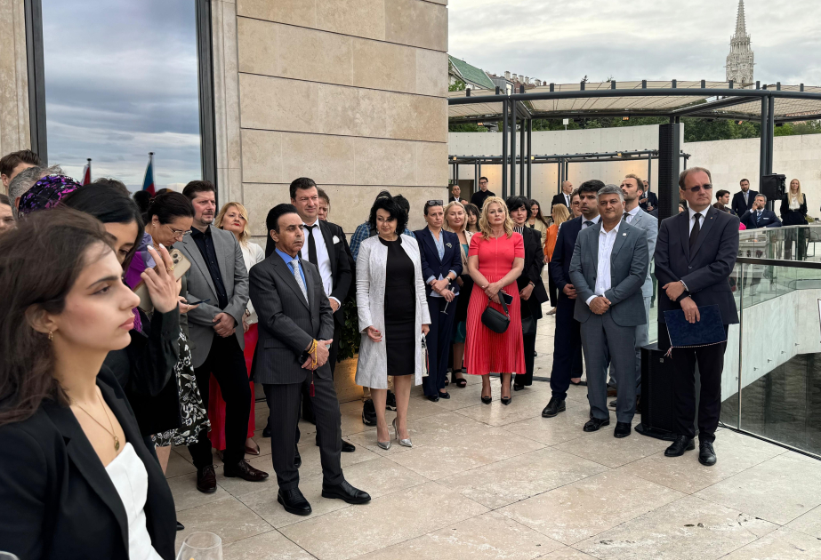 28 May - Müstəqillik Günü münasibətilə Budapeştdə rəsmi qəbul təşkil olunub