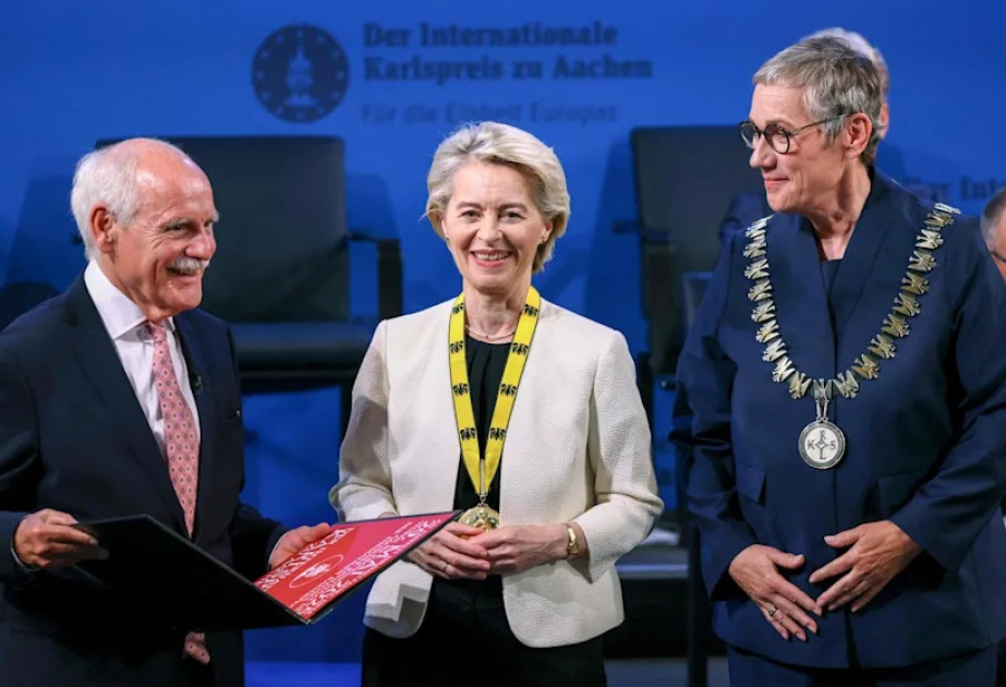 Ursula Fon der Lyayen “Karl” mükafatına layiq görülüb