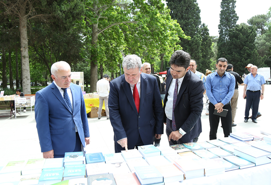 IV Türk Dünyası Ədəbiyyat və Kitab Festivalı: “Elm” nəşriyyatının stendində 100-dək nəşr sərgilənir