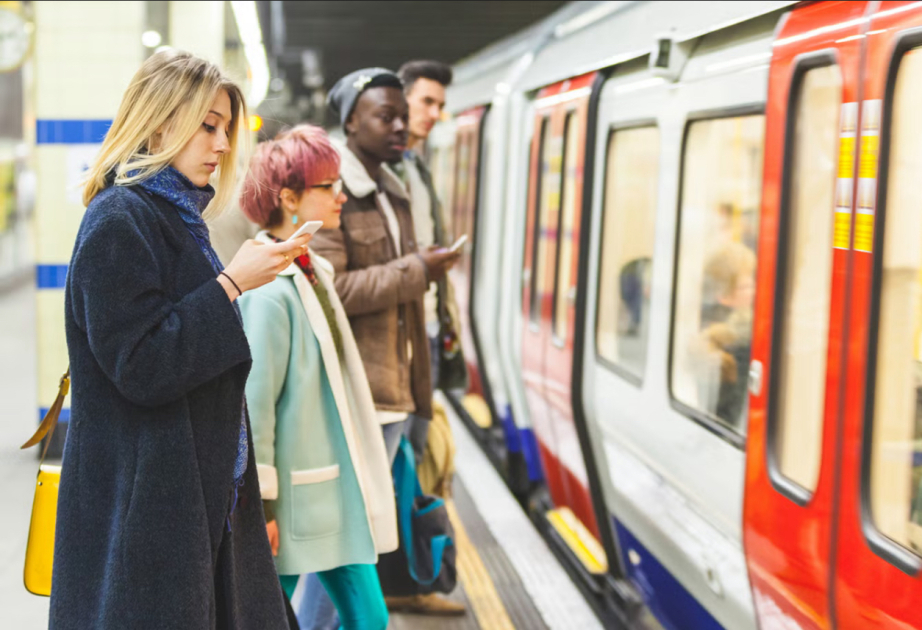 London metrosunda hər 20 sərnişindən biri biletsiz səfər edir