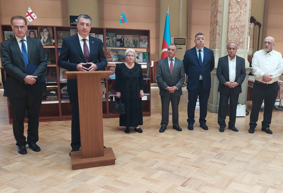 Gürcüstan Milli Kitabxanasında “Azərbaycan ədəbiyyatı guşəsi” yaradılıb