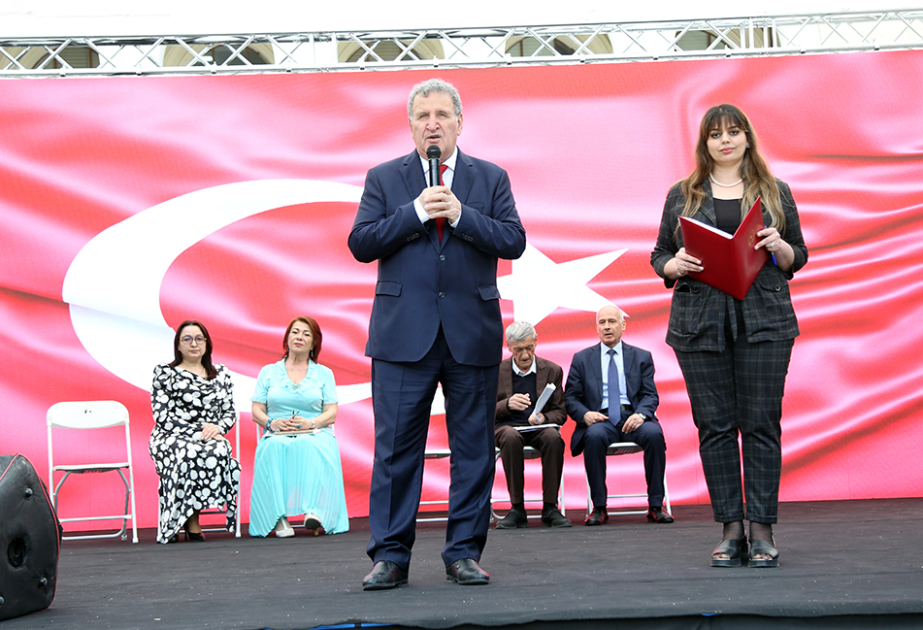 IV Türk Dünyası Ədəbiyyat və Kitab Festivalı çərçivəsində “Bəxtiyar Vahabzadə - 100 paneli” keçirilib