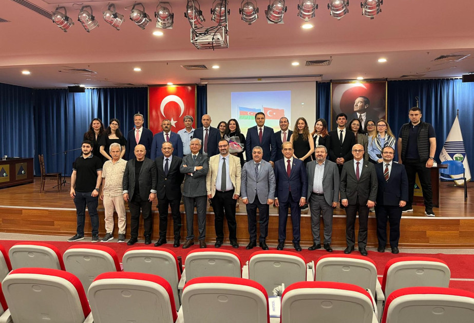 İstanbulda Azərbaycan-Türkiyə Müqayisəli Hüquq Simpoziumu keçirilib