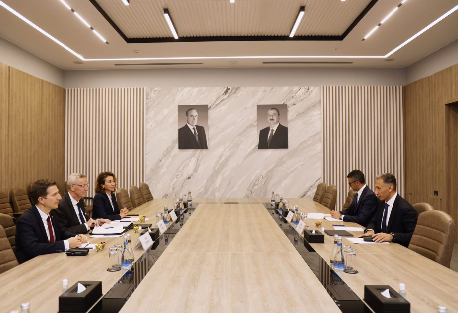 L’Azerbaïdjan et l’Allemagne discutent du développement du Couloir médian