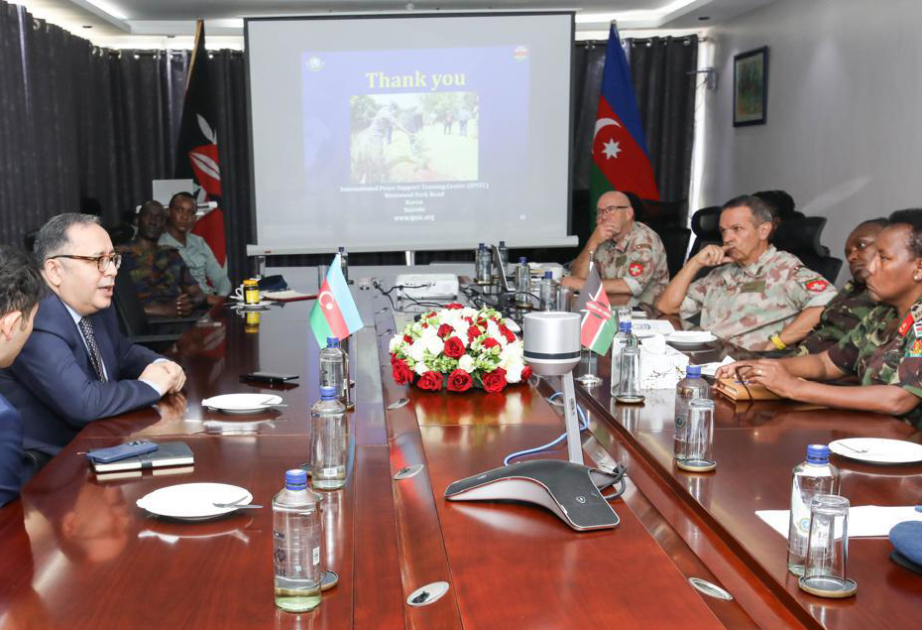 Directora del Centro Internacional de Entrenamiento para el Apoyo a la Paz de Kenia fue informado sobre las actividades de desminado en Azerbaiyán