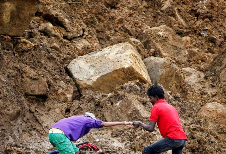 Death toll of Indonesia's quarry landslides rises to 14
