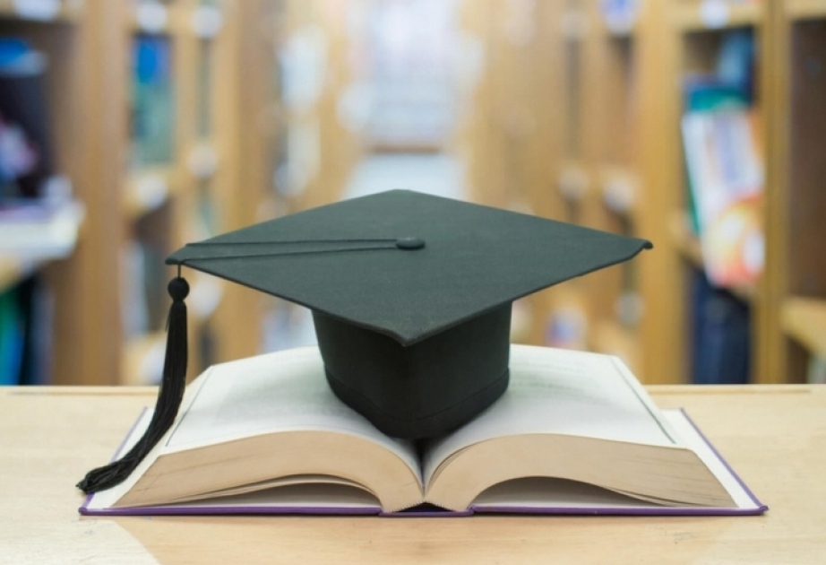 Professor: Azərbaycan universitetlərində sahibkarlıq fəaliyyəti təcrübəsi hələ geniş yayılmayıb