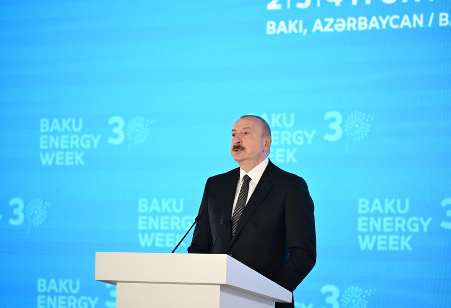 Azərbaycan Prezidenti: Bizim yaşıl enerji gündəliyimiz çox genişdir
