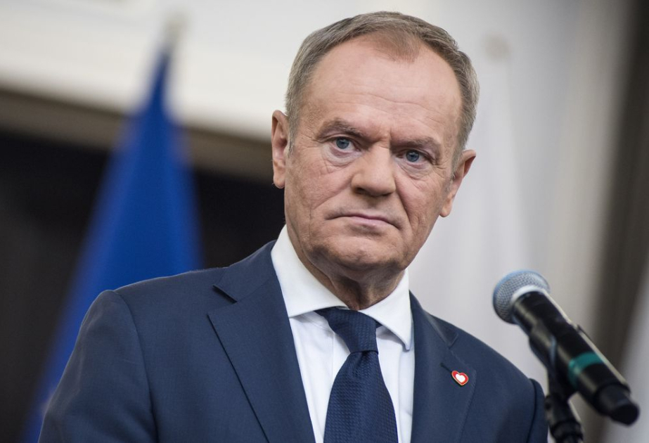Media: Tusk Seymdə hökumətə etimadsızlıq votumu məsələsini qaldıracaq