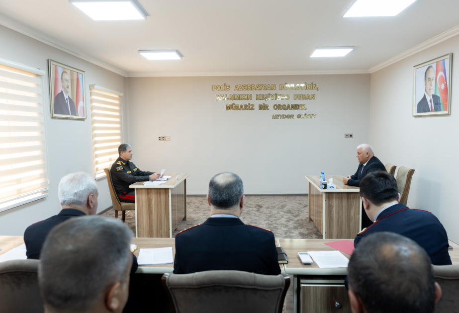 Daxili işlər naziri Bərdədə vətəndaşların müraciətlərini dinləyib və sıra baxışı keçirib