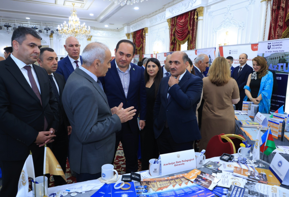 Özbəkistanda keçirilən sərgidə ADPU-nun da təhsil imkanları təqdim edilib