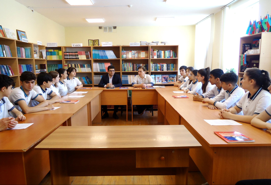 Təhsil müəssisələrində “İnsan hüquqları aylığı”
