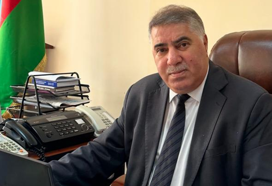 Dilçilik İnstitutunda Xalq şairi Sabir Rüstəmxanlının əsərlərinin konkordansı hazırlanıb