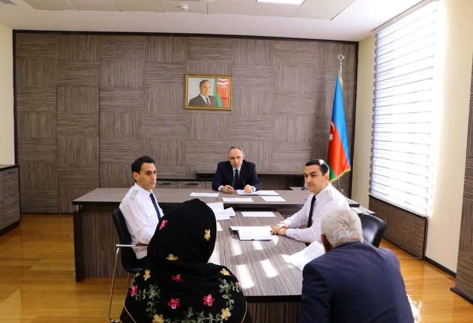 Baş prokuror Lənkəranda vətəndaşların müraciətlərini dinləyib