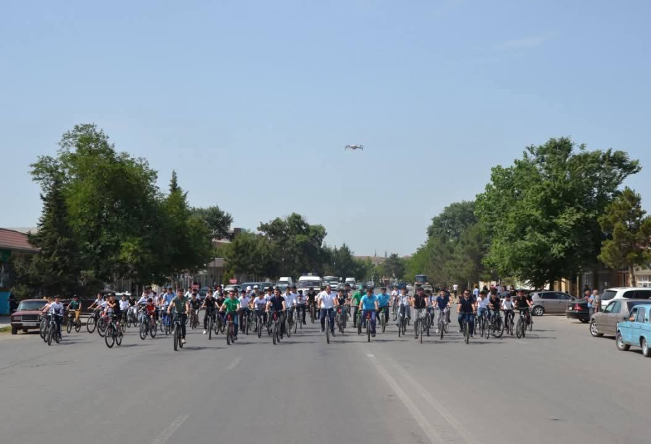 Sabirabadda veloyürüşə 100-ə yaxın velosipedçi qoşulub