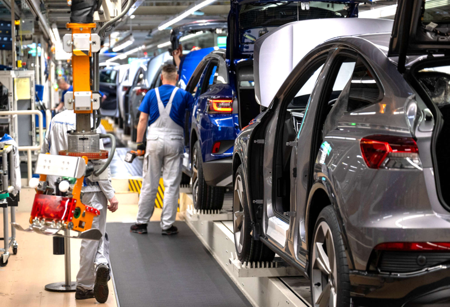 Deutsche Industrie baut 100.000 Jobs binnen eines Jahres ab