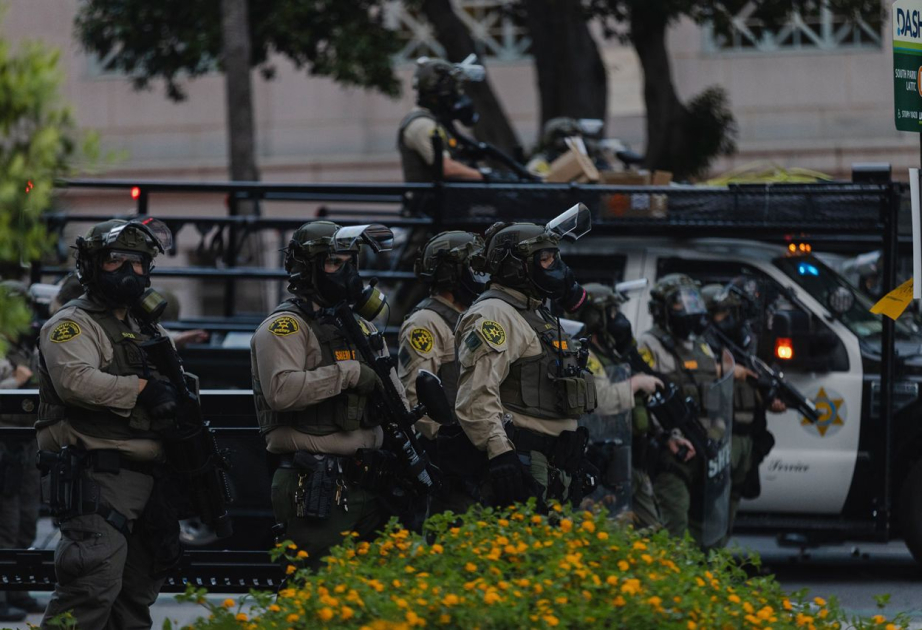 Environ 700 marines américains mobilisés en réponse aux manifestations de Los Angeles