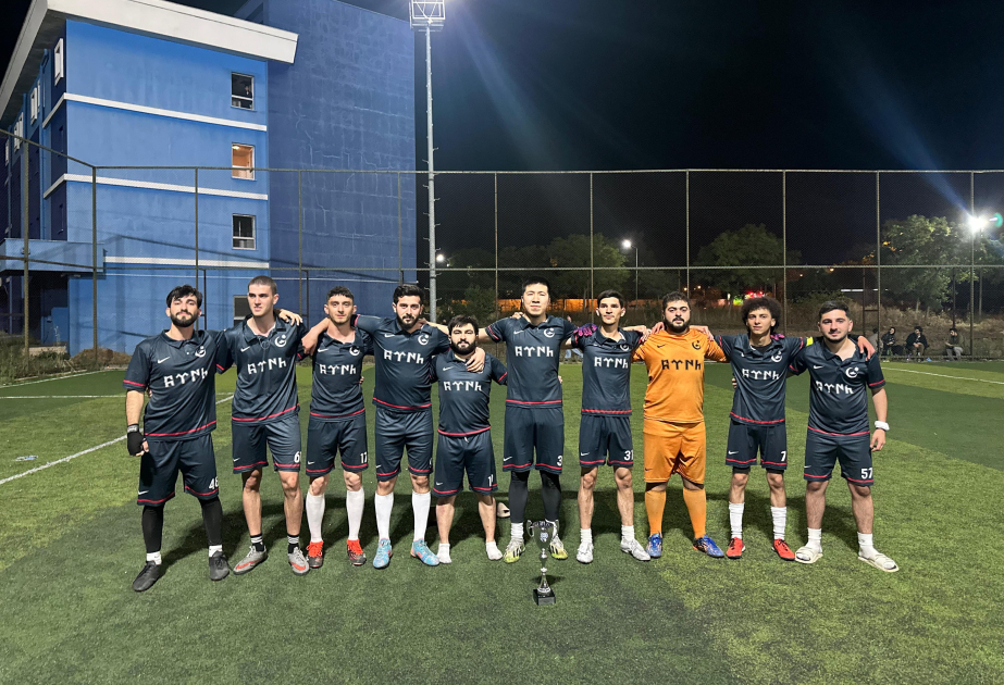 ADAU tələbələri İzmirdə keçirilən futbol turnirinin qalibi olub