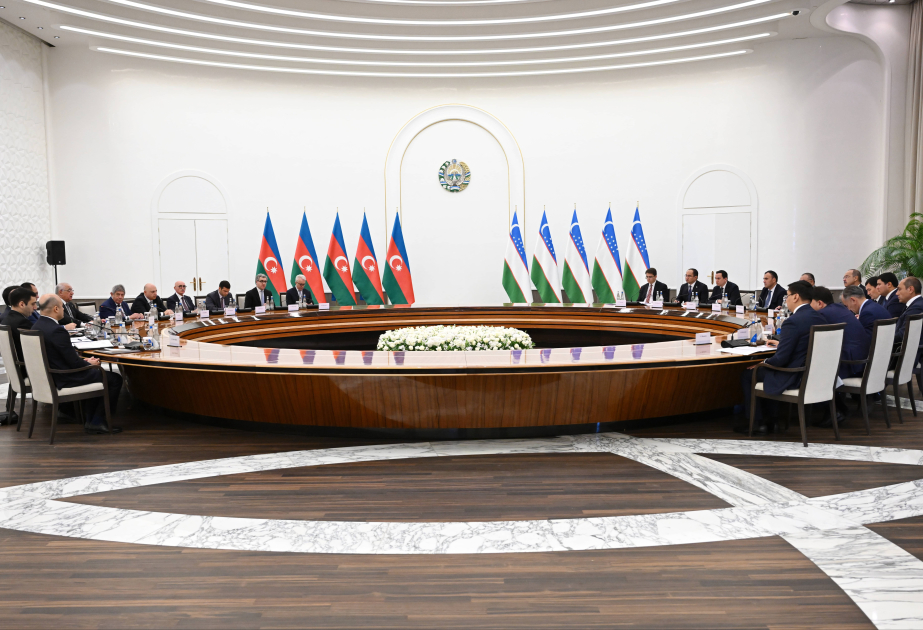 Daşkənddə Azərbaycan və Özbəkistan Baş nazirlərinin görüşü keçirilib