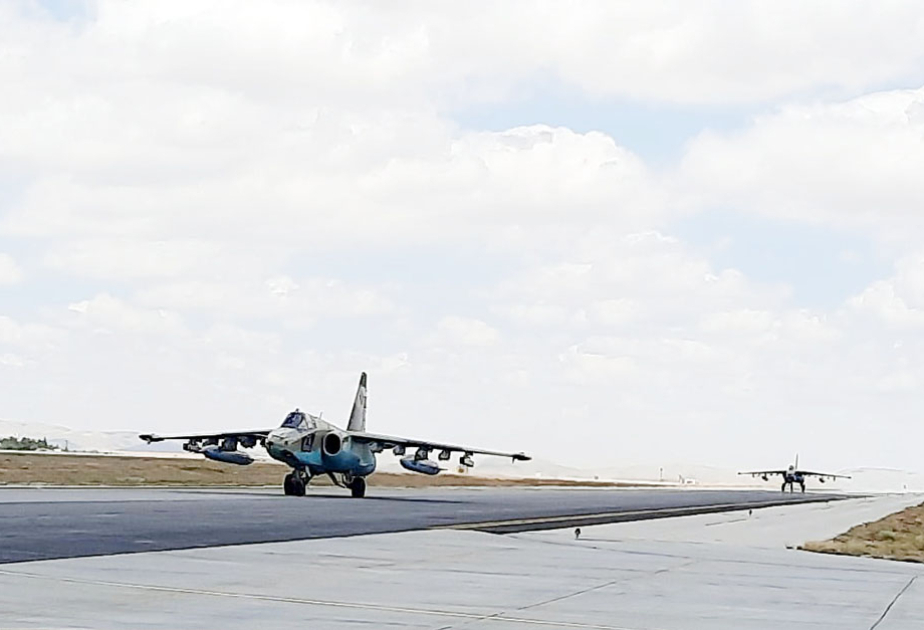 Defense Ministry: Azerbaijani military pilots’ professionalism is enhanced