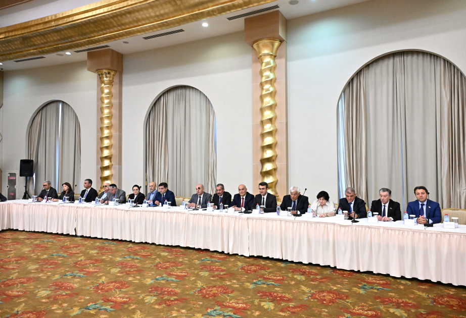 Bakıda “Konstitusiya etnomədəni müxtəlifliyin qarantı kimi” mövzusunda konfrans keçirilib