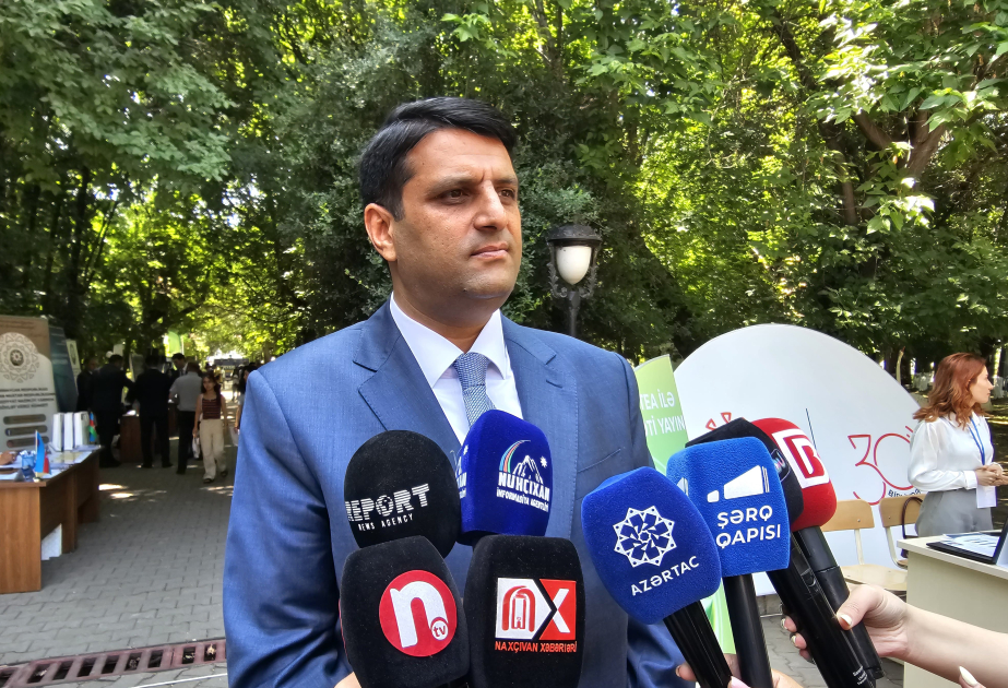 Naxçıvanda keçirilən karyera sərgisində 42 təşkilat tərəfindən 2 min vakant iş yeri təklif olunur