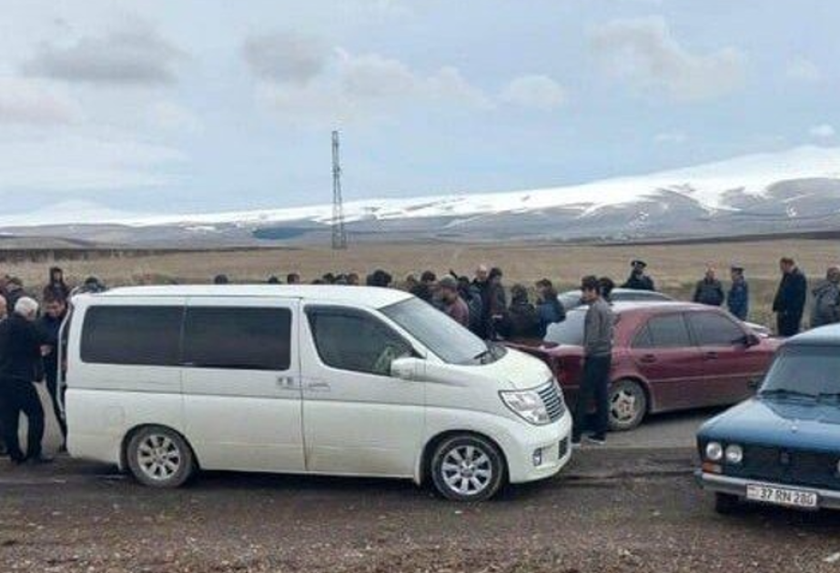 Ermənistan-Gürcüstan sərhəd-keçid məntəqəsində problem yaranıb