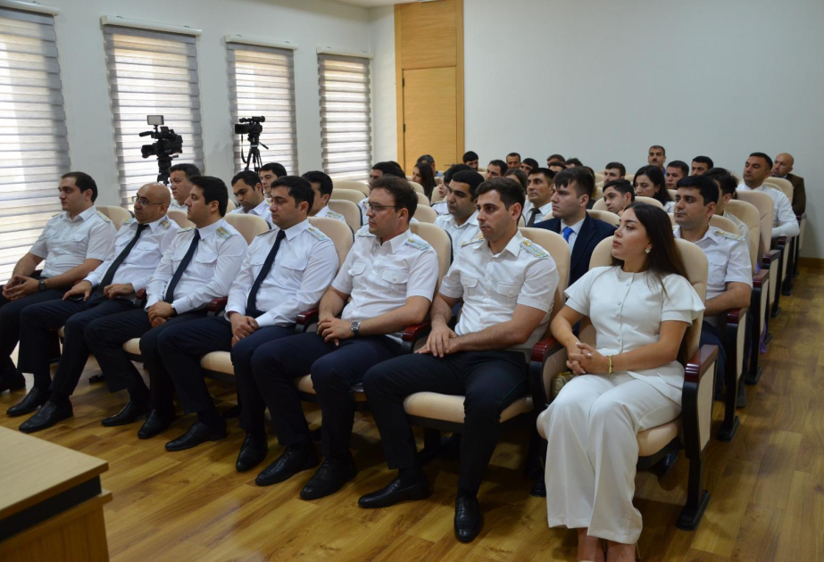 Kürdəmir rayon prokurorluğunda “Milli suverenlik və hüquqi təminatlar: Prokurorluğun rolu” mövzusunda seminar təşkil olunub