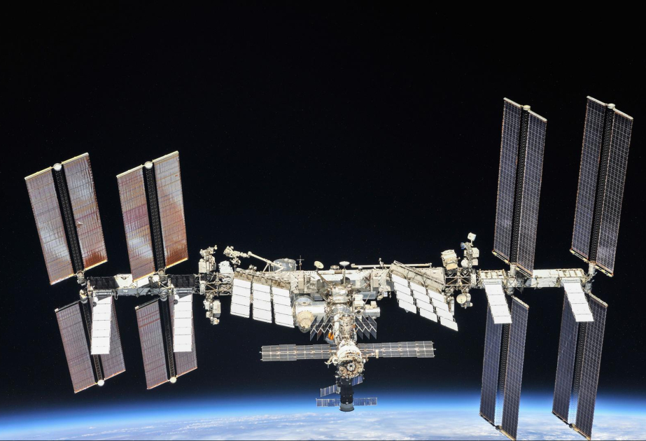 Raumfahrt: NASA setzt wegen Leckagen Flug zur Raumstation ISS aus