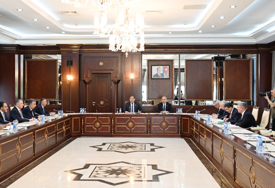 Parlamentin İqtisadi siyasət, sənaye və sahibkarlıq komitəsi üç məsələni plenar iclasa tövsiyə edib
