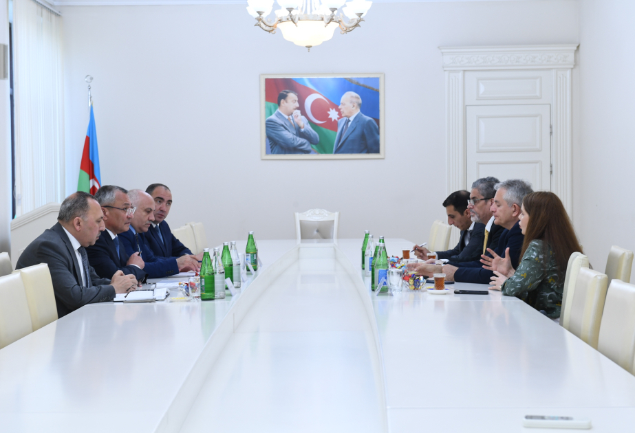 Dövlət Komitəsində xarici jurnalistlərlə görüş keçirilib