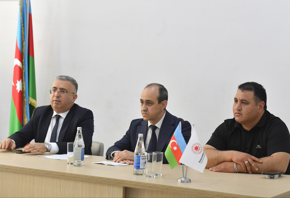 Respublika Qan Bankında Ümumdünya Qan Donoru Günü münasibətilə tədbir keçirilib
