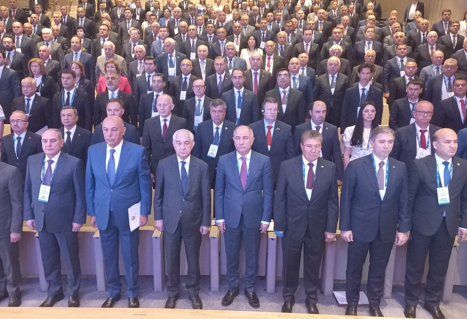 Internationale Konferenz zum Thema „Neue Weltordnung: Geopolitische Aspekte und globale Herausforderungen“ in Schuscha