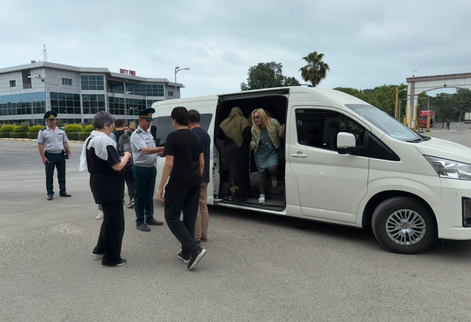 Qırğızıstanın İrandakı səfirliyinin daha bir neçə əməkdaşı Azərbaycan ərazisinə daxil olub