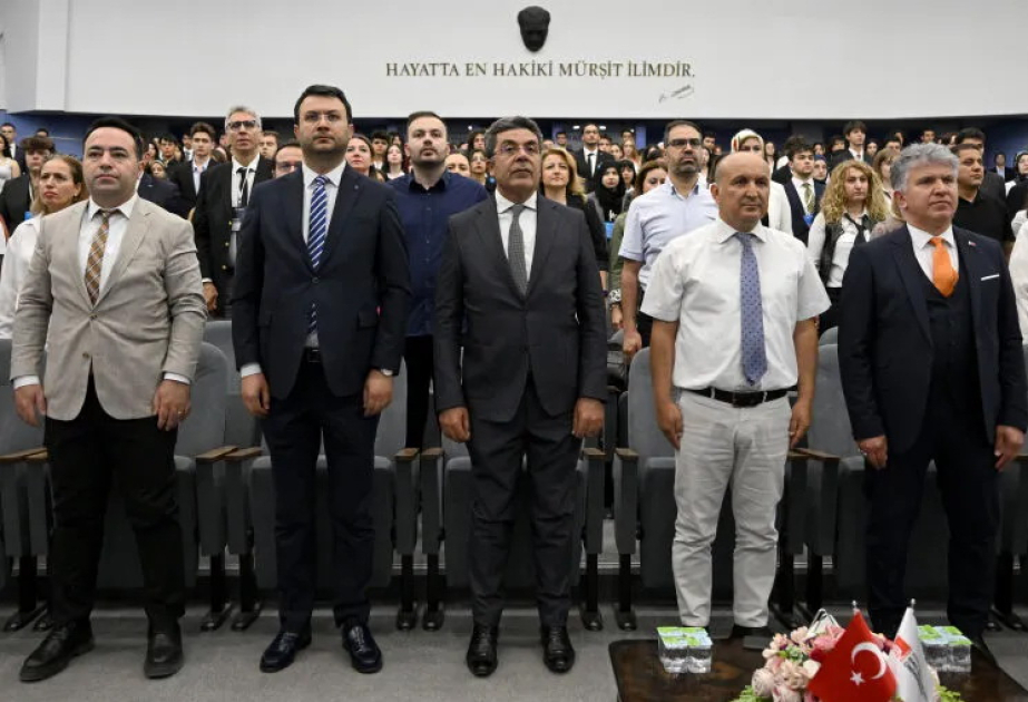 Ankara liseylərinin şagirdlərinə TDT-nin fəaliyyət prinsipləri barədə məlumat verilir