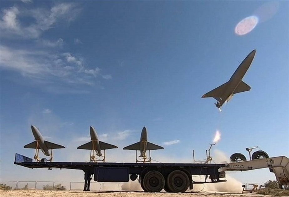 İran dövlət televiziyası raket zərbəsinə məruz qalıb