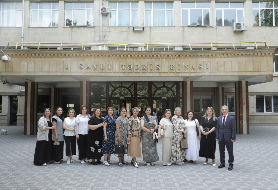 BDU-nun Filologiya fakültəsində 25 il sonra keçirilən görüş