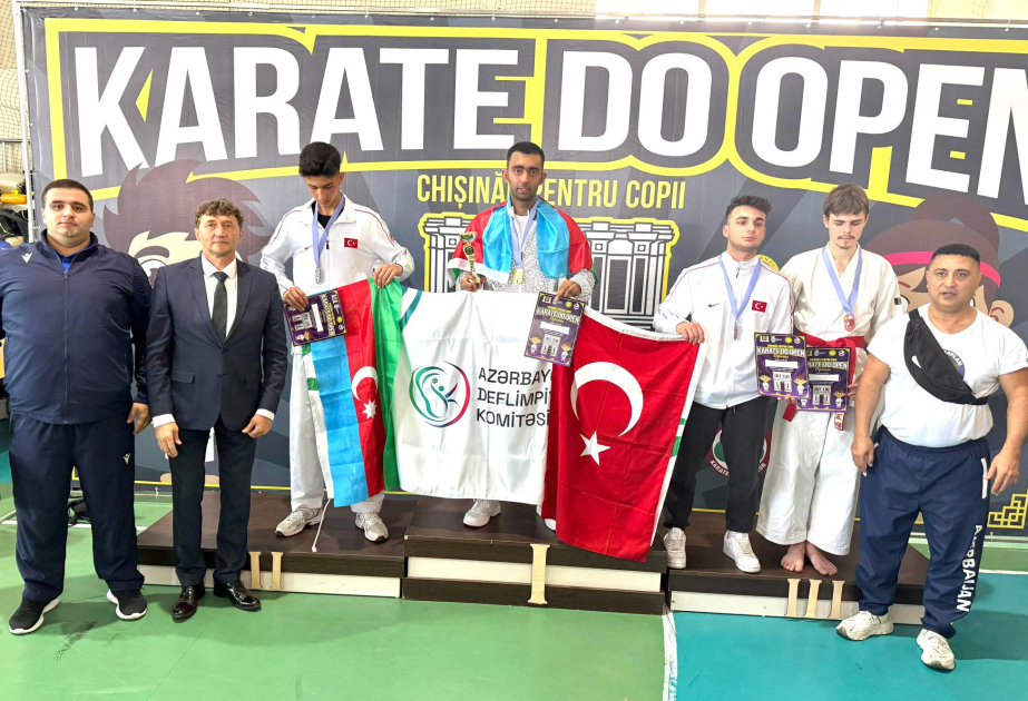 Los karatekas azerbaiyanos ganan seis medallas en Moldavia