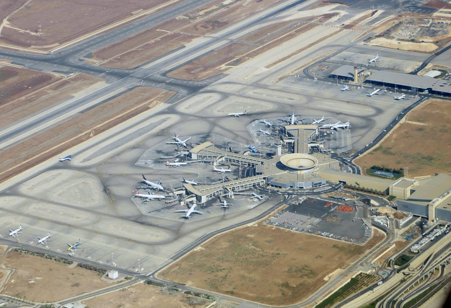 First flight returning Israelis stuck abroad arives in Israel
