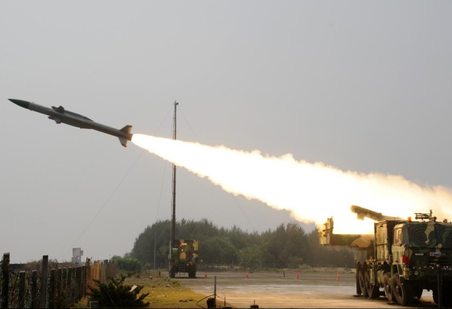 IRNA agentliyi: İran Tehran yaxınlığında İsrailin F-35 təyyarəsini vurub