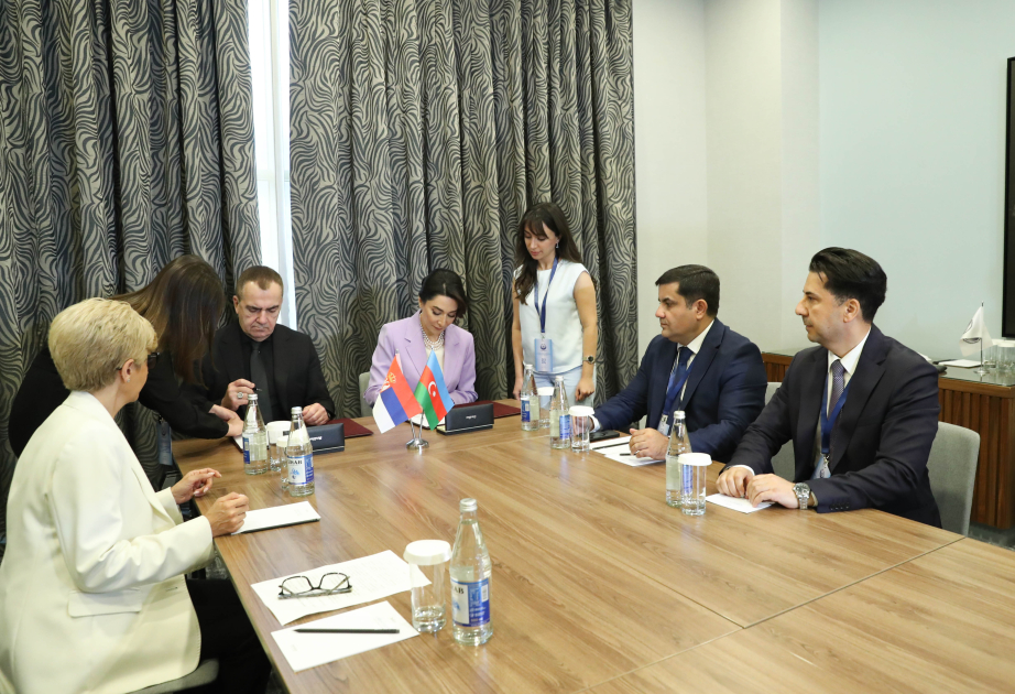 Se firma el Memorando de Entendimiento entre las Comisionadas para los Derechos Humanos de Azerbaiyán y Serbia