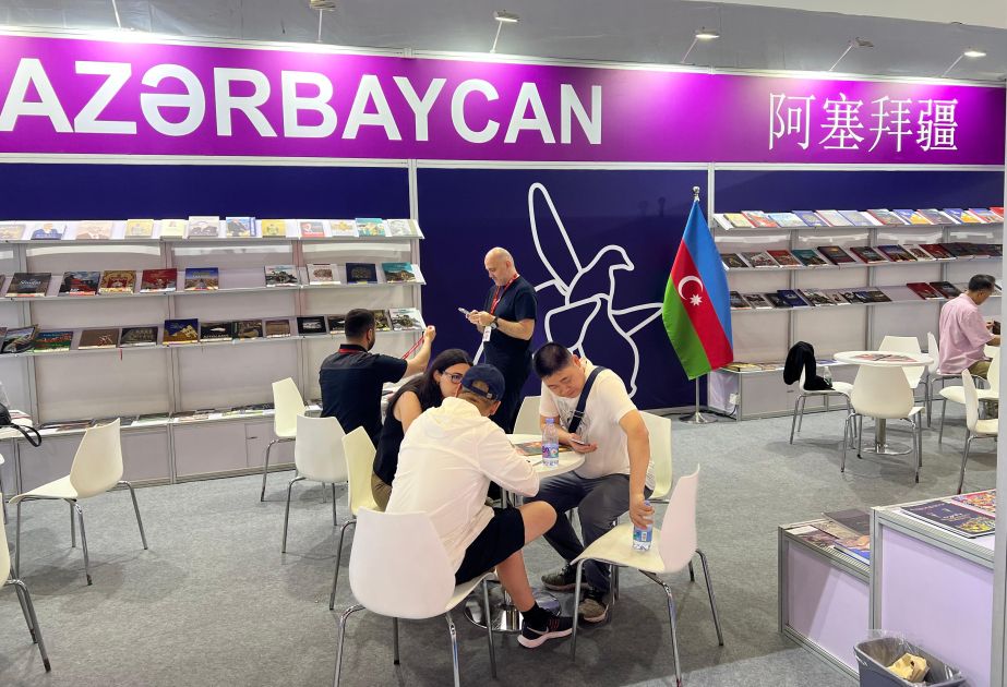 Azərbaycan nəşrləri Pekin Beynəlxalq Kitab Sərgisində VİDEO