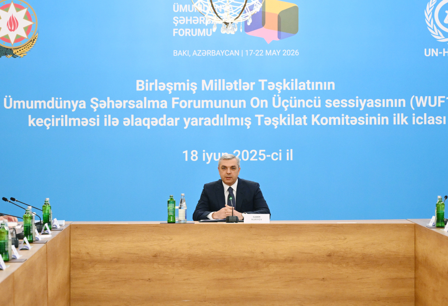 BMT-nin Ümumdünya Şəhərsalma Forumunun 13-cü sessiyasının keçirilməsi ilə əlaqədar yaradılmış Təşkilat Komitəsinin ilk iclası olub