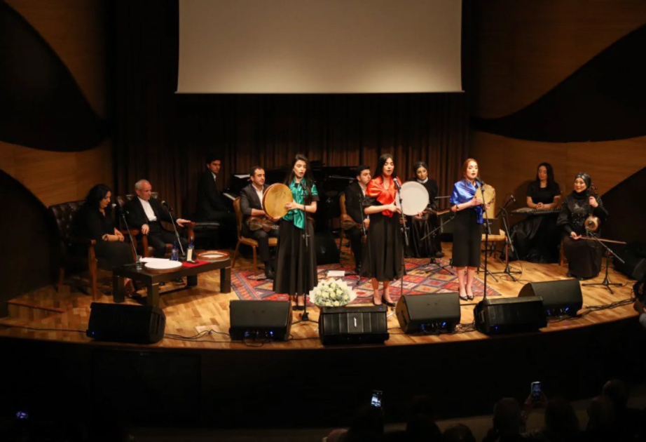 Tanınmış ritm ustadı Mahmud Salahın 65 illiyinə həsr olunmuş bədii musiqili gecə keçirilib