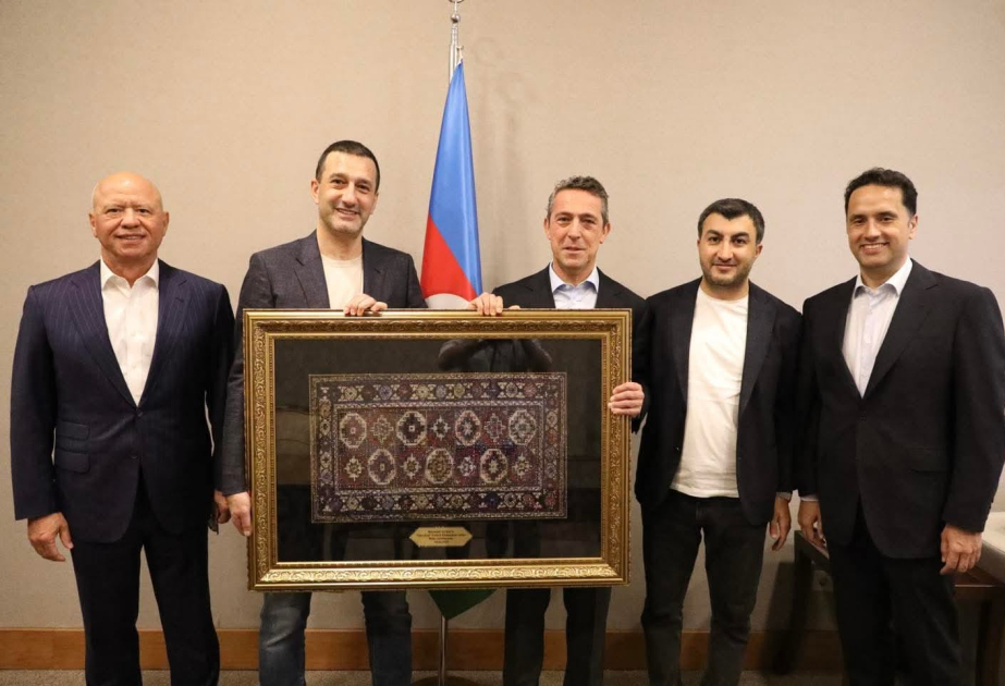 “Fənərbağça”nın prezidenti Ali Koç "Qarabağ" klubunun rəsmiləri ilə görüşüb