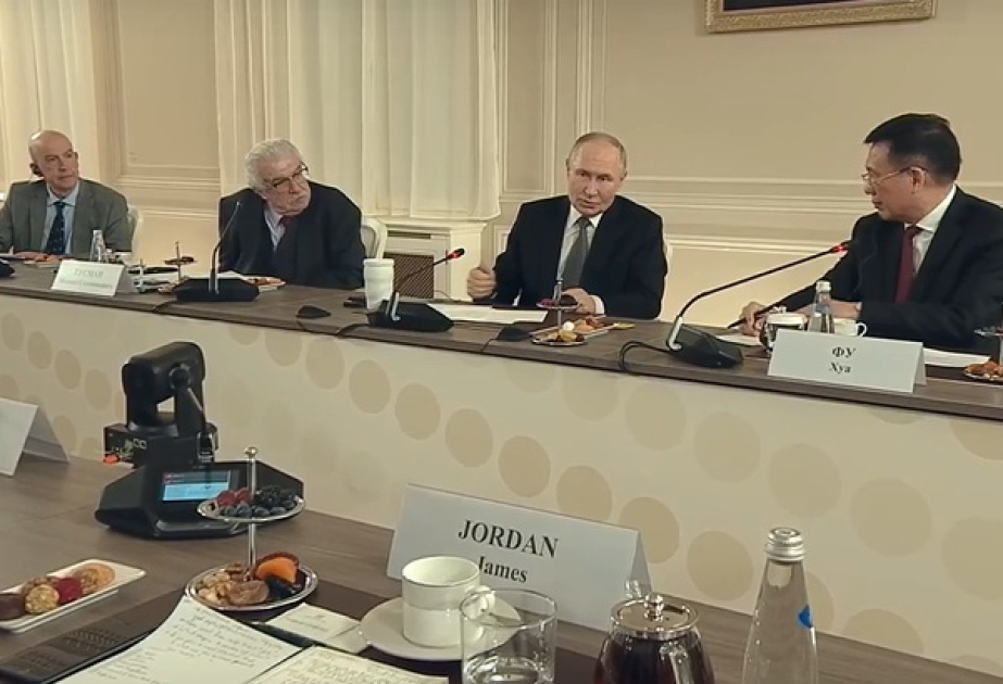 Президент РФ не исключил возможность личной встречи с Володимиром Зеленским